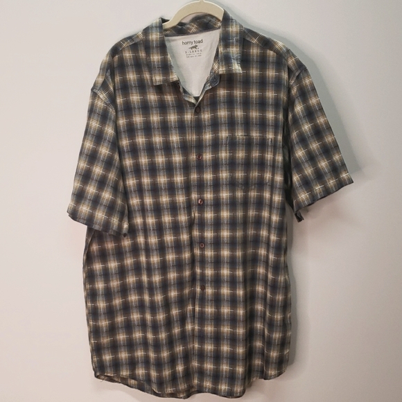 Horny Toad Other - Size XL organic cotton Horny Toad short sleeve buttoned down shirt.  B14